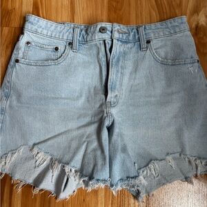 Abercrombie & Fitch Light Wash Frayed Jean Shorts